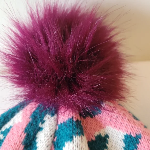 Juicy Couture Winter Hat - Picture 4 of 8